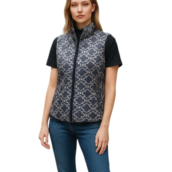 Lands End Down Quatrefoil Puffer Zip Up Vest Black White Gorpcore Sz Sm 6-8 EUC - Picture 7 of 10